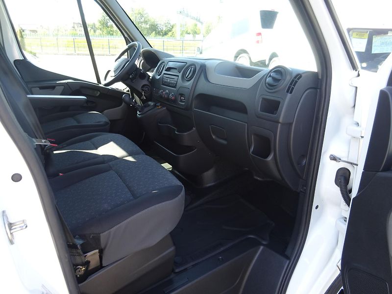 Renault Master (2012) 2.3 DCI odtahovka - fotka 56 z 68