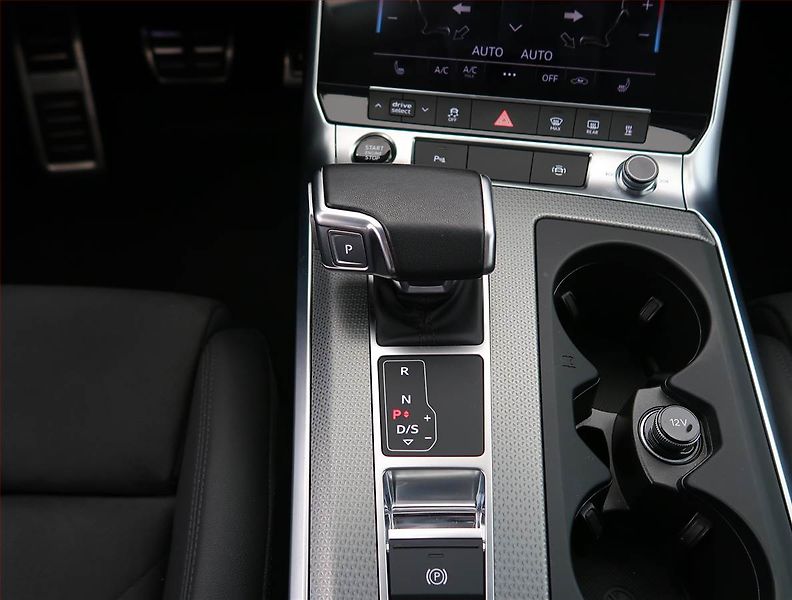 Audi A6 Allroad (2022) 45 TDI - fotka 13 z 26