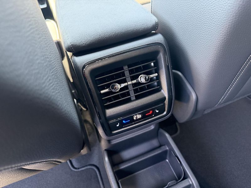Škoda Kodiaq (2026) 2.0TDI 142kW 4X4 SP TZ NT Z5L! - fotka 24 z 46