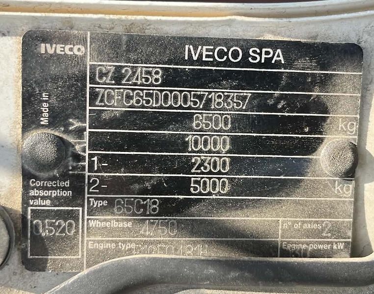 Iveco Daily (2008) 65C18 6,15m, original 116000km - fotka 8 z 10
