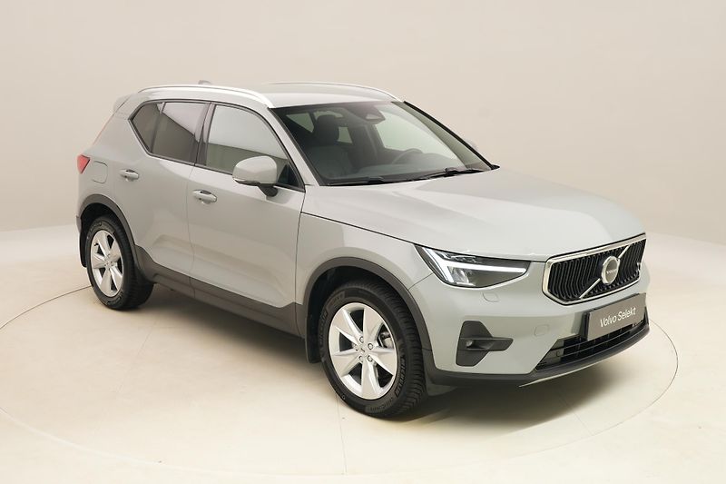 Volvo XC40 B4 CORE AUT  - fotka 17 z 49