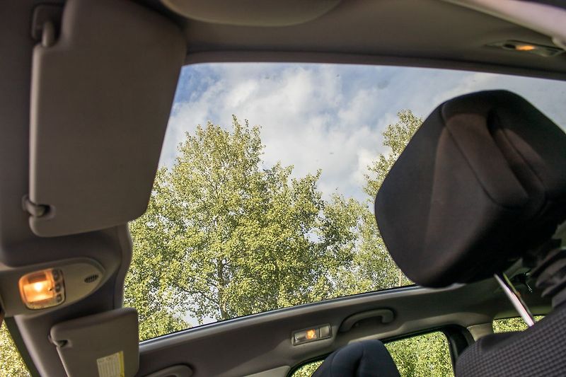 Peugeot 5008 - fotka 22 z 36