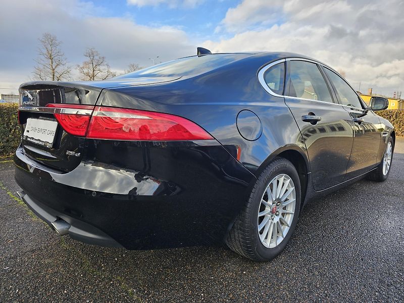 Jaguar XF (2019) 2.0 25D 177kW 2019,VÝHŘEV,KŮŽE - fotka 8 z 50