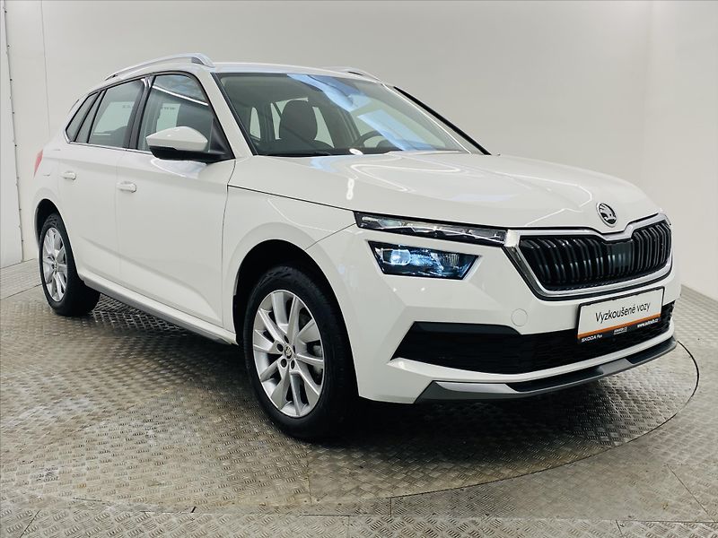 Škoda Kamiq 1,5 TSI 110kW Style - fotka 23 z 24