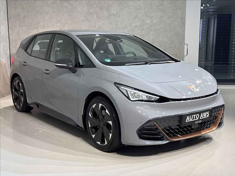 Cupra Born 150kW LED SoH 96,5% PDC - fotka 4 z 48