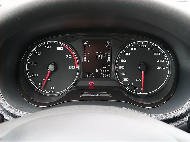 Seat Ibiza (2015) 1.0, Serv.kniha - fotka 11 z 14
