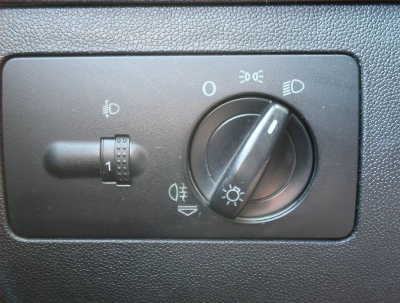 Škoda Fabia (2006) 1.4 16V, CZ doklady - fotka 14 z 15