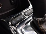 Opel Crossland X (2018) Innovation 1.2 Turbo, Automat - náhled 16