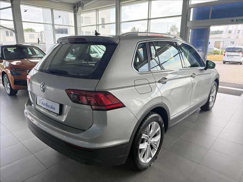 Volkswagen Tiguan 1,4   TSI,SERVISKA,1.MAJITEL - fotka 6 z 26