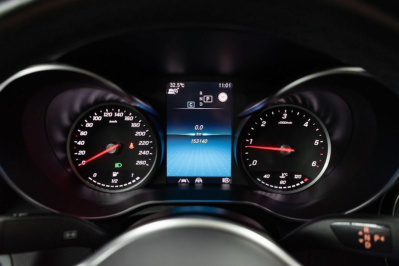 Mercedes-Benz GLC 300d 4M*N.TOPENÍ*DPH*ČR 1.MAJ* - fotka 22 z 44
