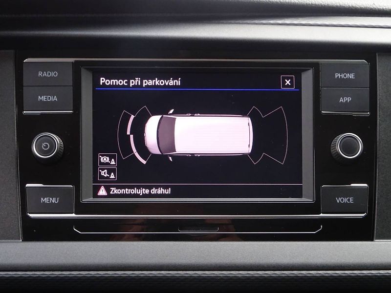Volkswagen Caravelle (2022) 6.1 CL TDI DR DSG - fotka 23 z 26