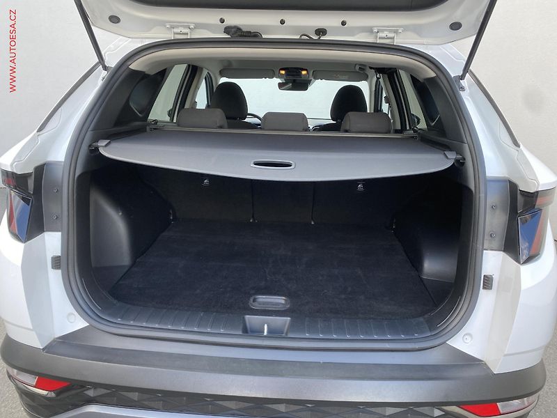 Hyundai Tucson (2022) 1.6 T-GDi, 2.maj,ČR, Smart - fotka 7 z 19