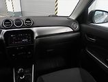 Suzuki Vitara (2019) 1.4 BoosterJet, 4X4, Tempomat - náhled 8