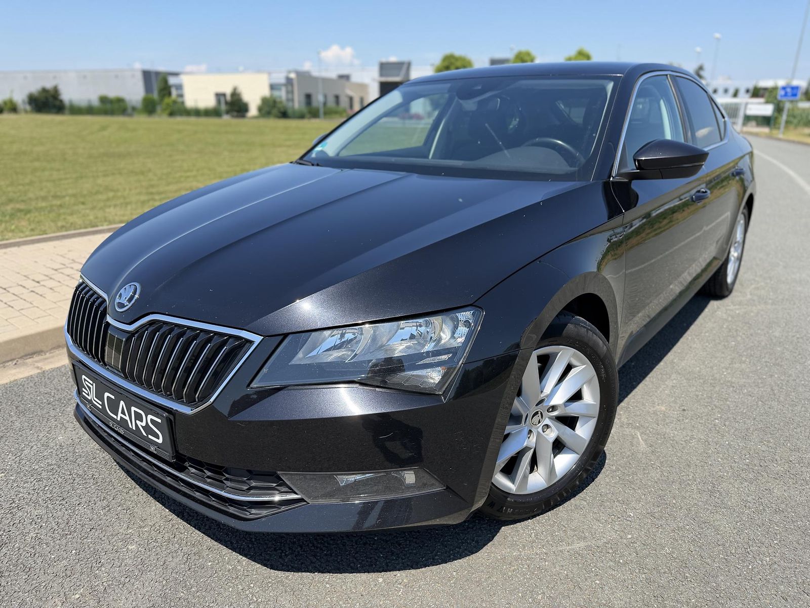 Škoda Superb 2.0 TSI DSG NAVIGACE SERVISKA