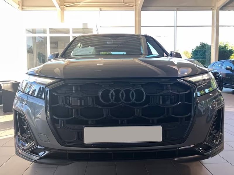 Audi Q7 TDI q 210kW S-Line Paměť ACC T - fotka 2 z 20