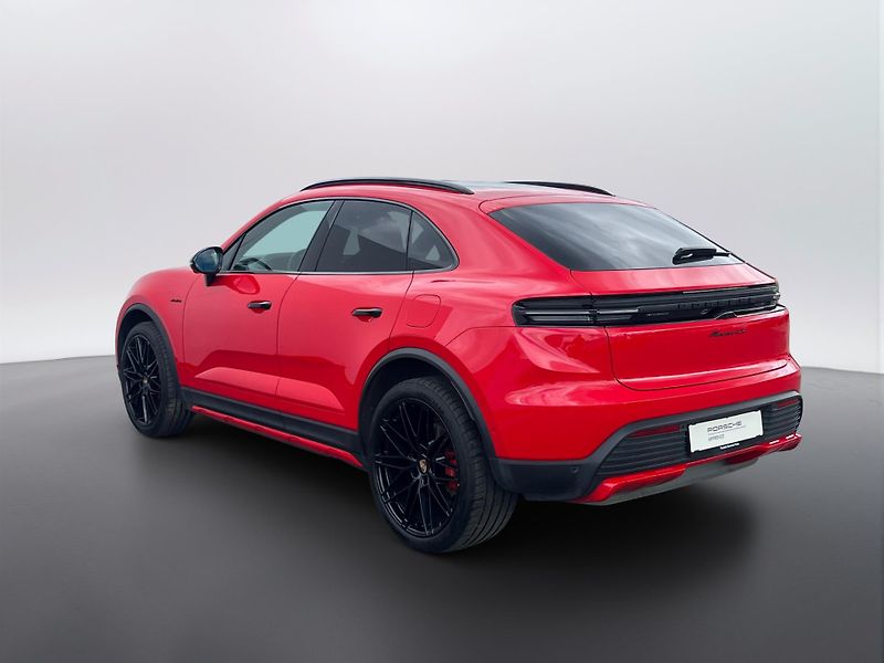 Porsche Macan (2025) 4s - fotka 3 z 30