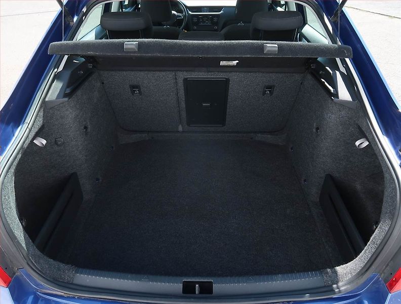 Škoda Octavia (2016) Style 1.2 TSI, Tempomat - fotka 13 z 19