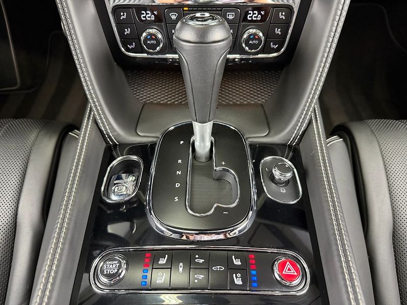 Bentley Continental GT V12 434 KW BREITLING - fotka 20 z 25