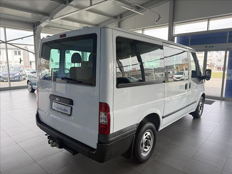 Ford Transit 2,2   TDCi,1.MAJ,MINIBUS,TAŽNÉ - fotka 6 z 23