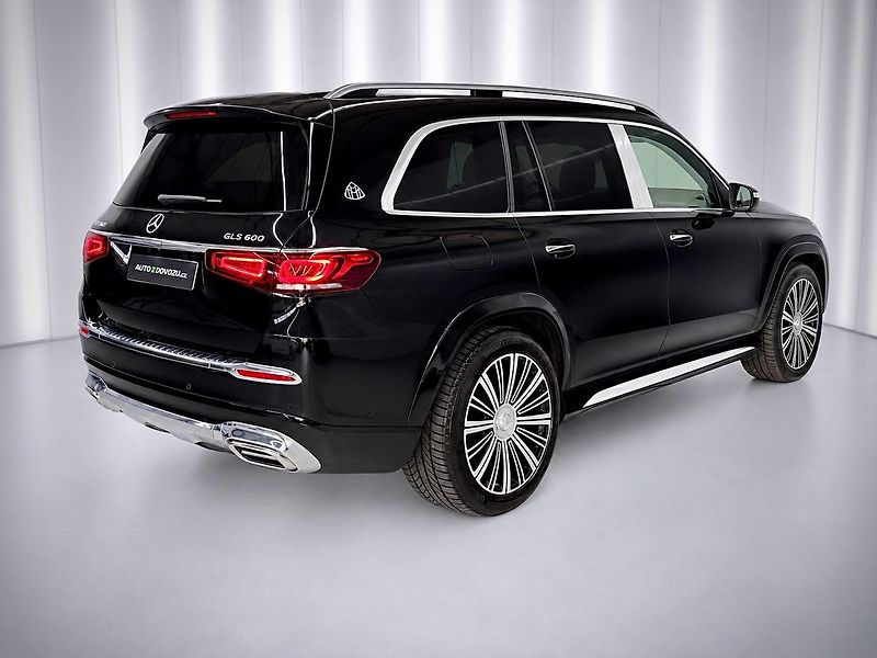 Mercedes-Benz GLS 600 4M MANUFACTUR, AIRMATIC, M - fotka 6 z 31