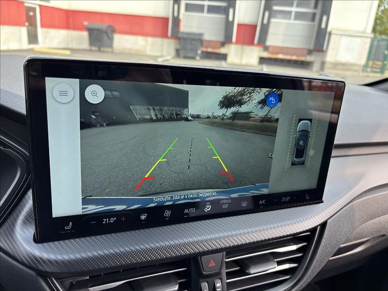 Ford Kuga 2,5 PHEV  ST-Line X  AUT DPH - fotka 36 z 46