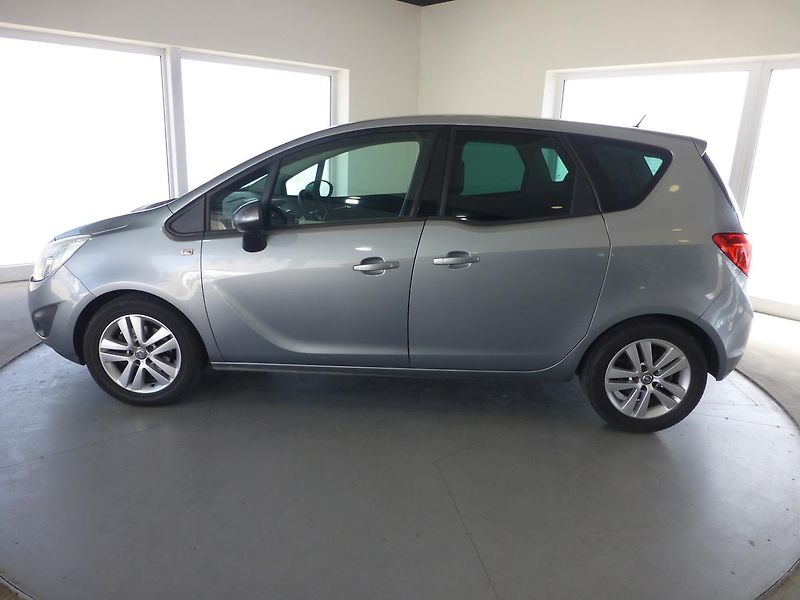 Opel Meriva (2011) 1,4i-88KW**KLIMA*ALU**TEMPOMAT - fotka 8 z 26