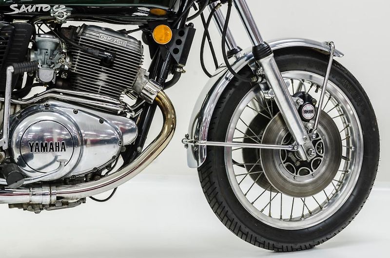 Yamaha Ostatní (1973) TZ TX 750 OHC - fotka 9 z 27