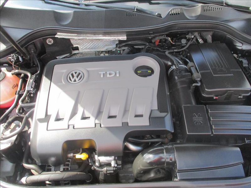 Volkswagen Passat 2,0 TDI,Highline,DSG,4x4,CZ, - fotka 37 z 47