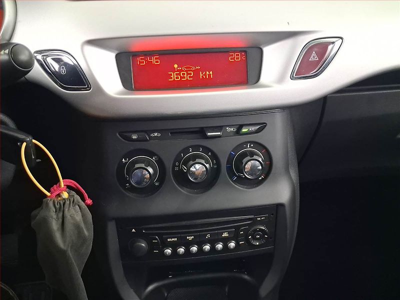 Citroën C3 (2010) 1.4 i, ČR,1.maj, Serv.kniha - fotka 12 z 15
