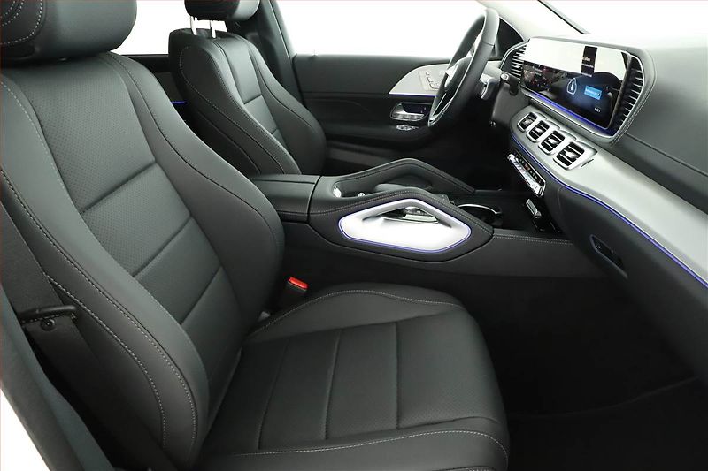 Mercedes-Benz GLE (2025) 300 d 4MATIC - fotka 7 z 20