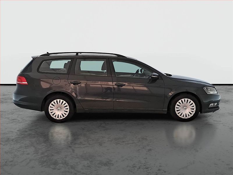 Volkswagen Passat (2011) 2.0 TDI, po STK, udržované - fotka 6 z 16