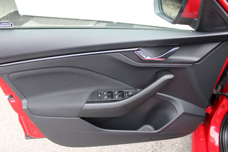 Škoda Kamiq (2024) Fresh 1.0TSI / 81kW 7°DSG - fotka 9 z 24