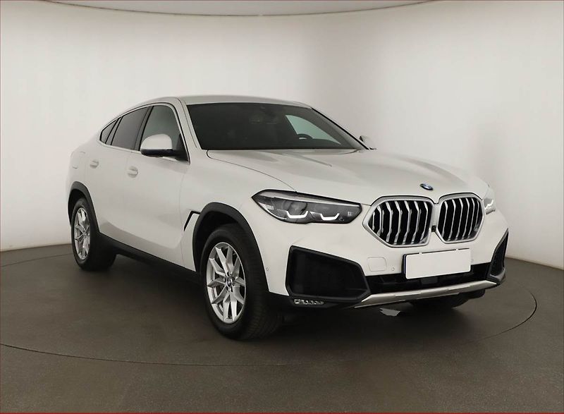 BMW X6 (2021) xDrive40i - fotografie inzerátu