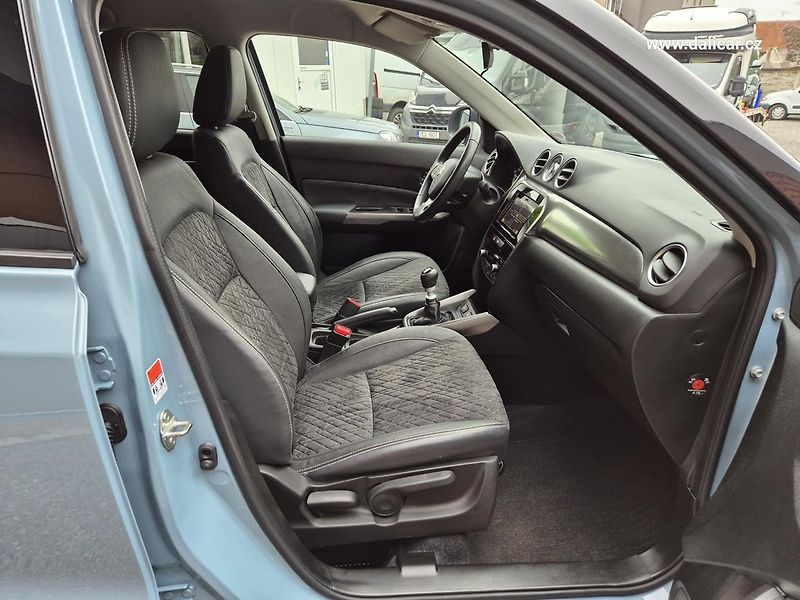 Suzuki Vitara (2021) 1.4i 95KW COMFORT Navi LED ACC - fotka 37 z 52