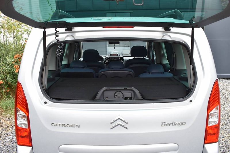 Citroën Berlingo 1,6 16V MULT,1.M,SERVIS,TOP! - fotka 17 z 18