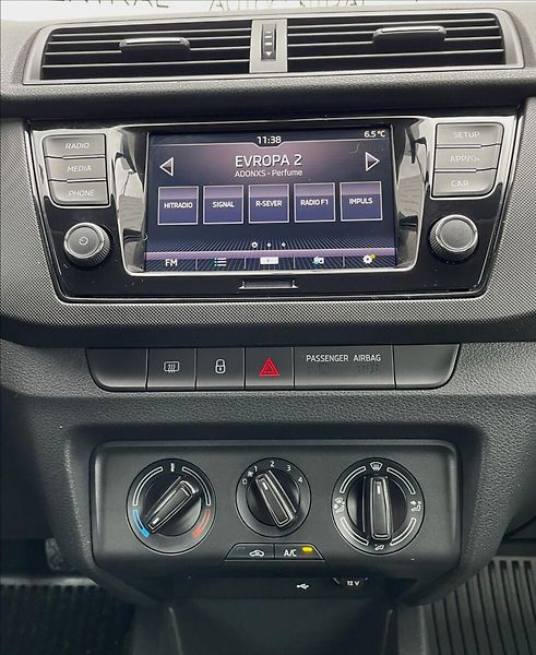 Škoda Fabia 1,0 TSi,Po servisu,1.maj.,ČR - fotka 14 z 22