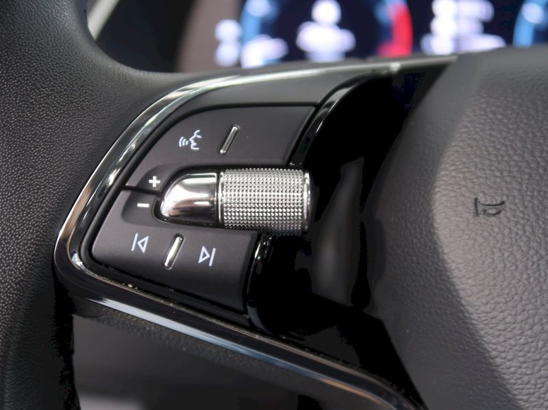 Škoda Octavia (2024) AMBITION 1.5TSI 110KW - fotka 18 z 36