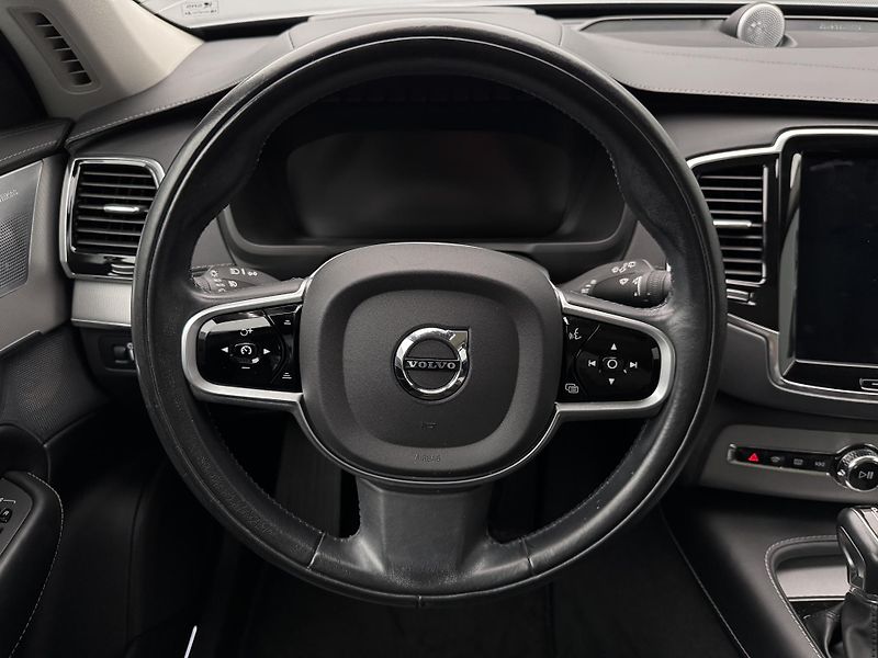 Volvo XC90 D5 AWD INSCRIPTION CZ 1.maj - fotka 3 z 54