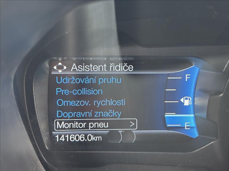 Ford Ranger 2,0 EcoBlue Limited 156kW 4x4 - fotka 42 z 44