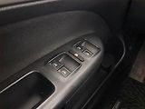 Škoda Octavia (2012) 1.6 TDI, Serv.kniha, po STK - náhled 15