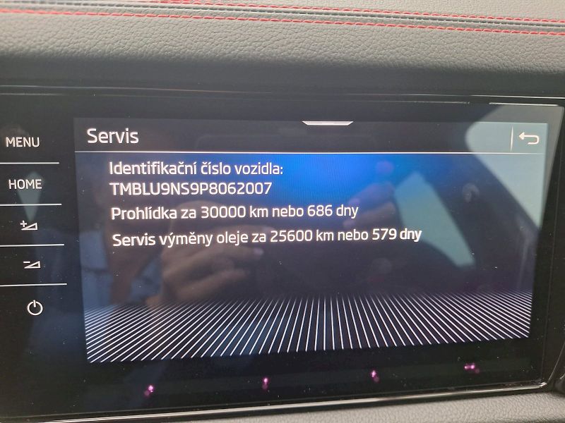 Škoda Kodiaq (2023) 2.0TSI / 180 kW / 7DSG / 4x4 / - fotka 21 z 35