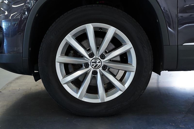 Volkswagen Tiguan - fotka 10 z 27