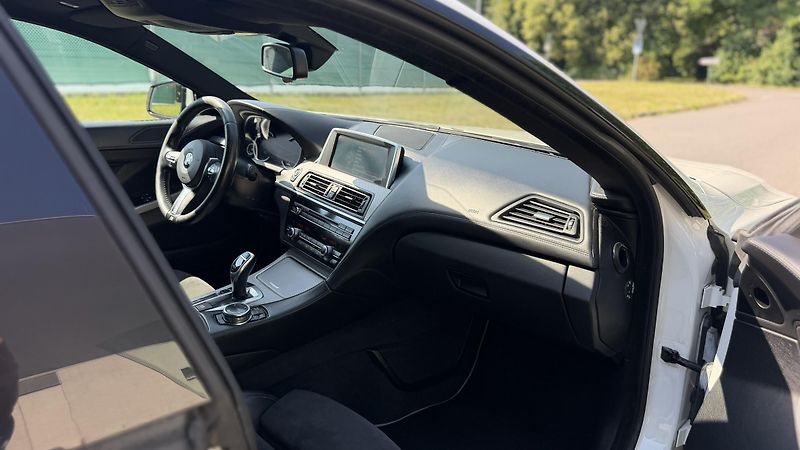 BMW Řada 6 (2014) - fotka 5 z 7