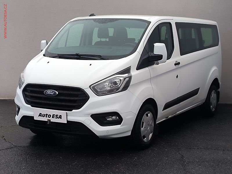 Ford Transit Custom (2021) 2.0TDCi L2H1 9míst, TREND, AC - fotka 3 z 19