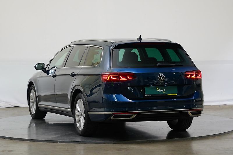 Volkswagen Passat - fotka 4 z 6