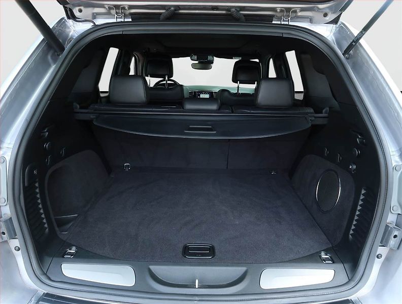 Jeep Grand Cherokee (2020) Overland 3.0 CRD - fotka 14 z 27