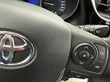 Toyota Auris 1.8 HSD e-CVT Selection - náhled 17