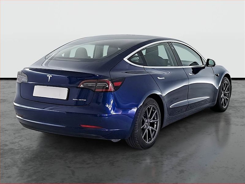 Tesla Model 3 (2019) Long Range 4WD 82kWh, SoH 84% - fotka 5 z 27