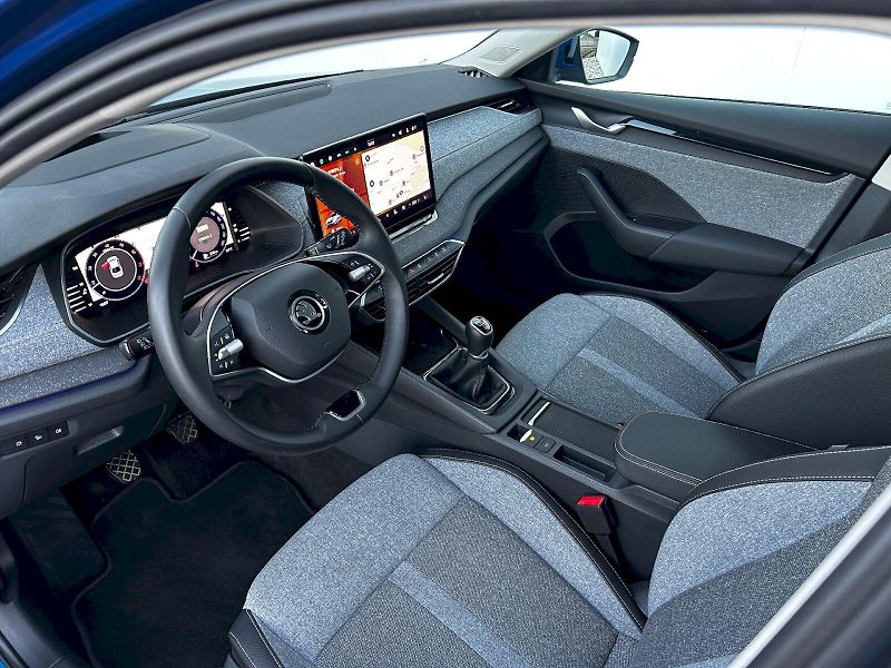 Škoda Octavia (2024) 1.5 TSI 110kW MP6 Top Selectio - fotka 25 z 35