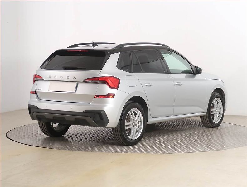Škoda Kamiq (2024) Selection 1.0 TSI - fotka 5 z 20